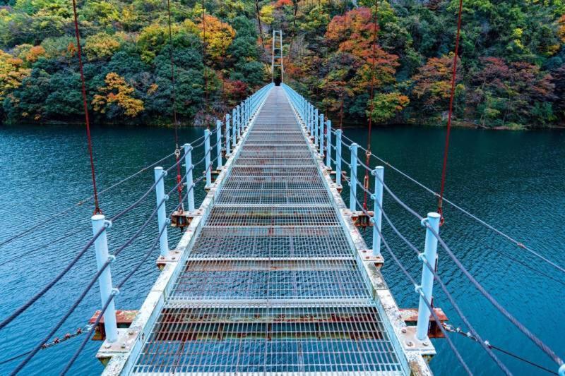 四国旅行のhub拠点 古民家ゲストハウス Heso Camp Miyoshi  Esterno foto